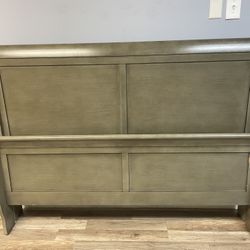 Queen bed frame. Brand new 
