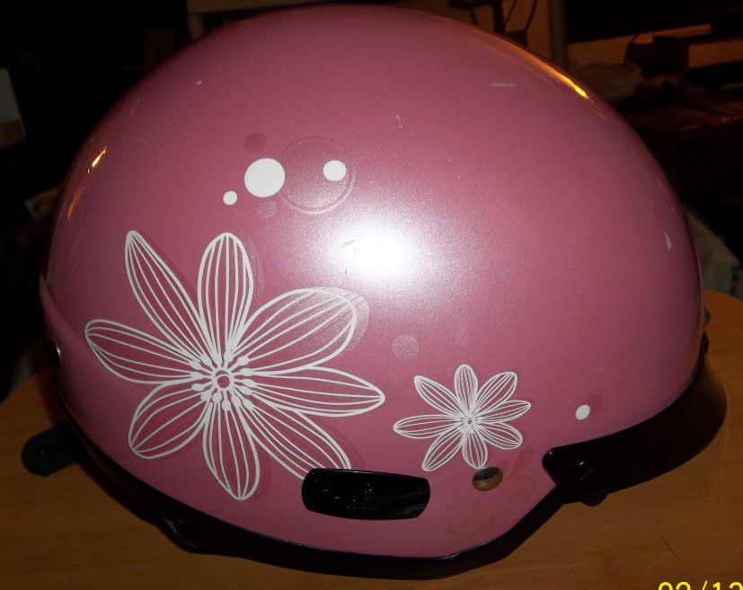 Beautiful Flora Ladies Helmet
