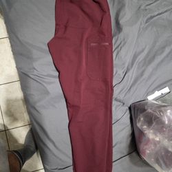 Figs Female Scrub Bottoms Size M New Burgundy 