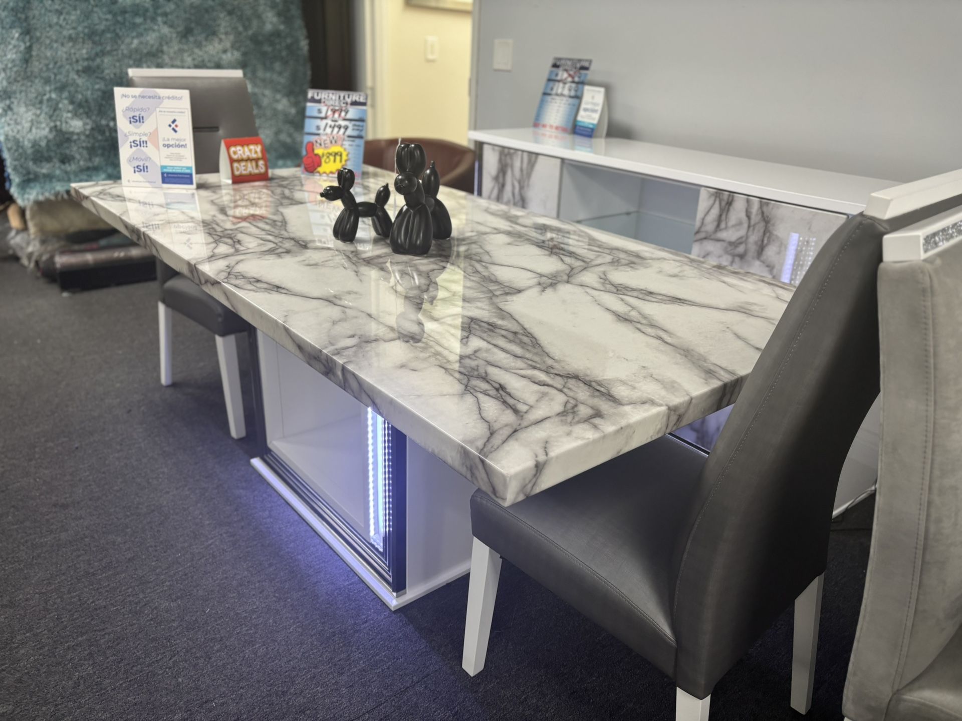 White/gray Top Marbled Style Dining Table W/ Built -in Led Lights For Sale ( Brand New)