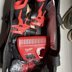 Milwaukee Combo Impact And Drill