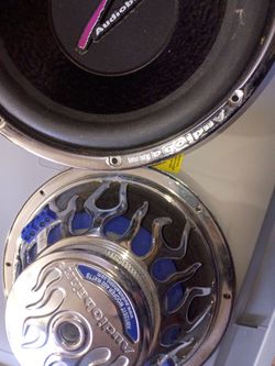 4 subwoofers