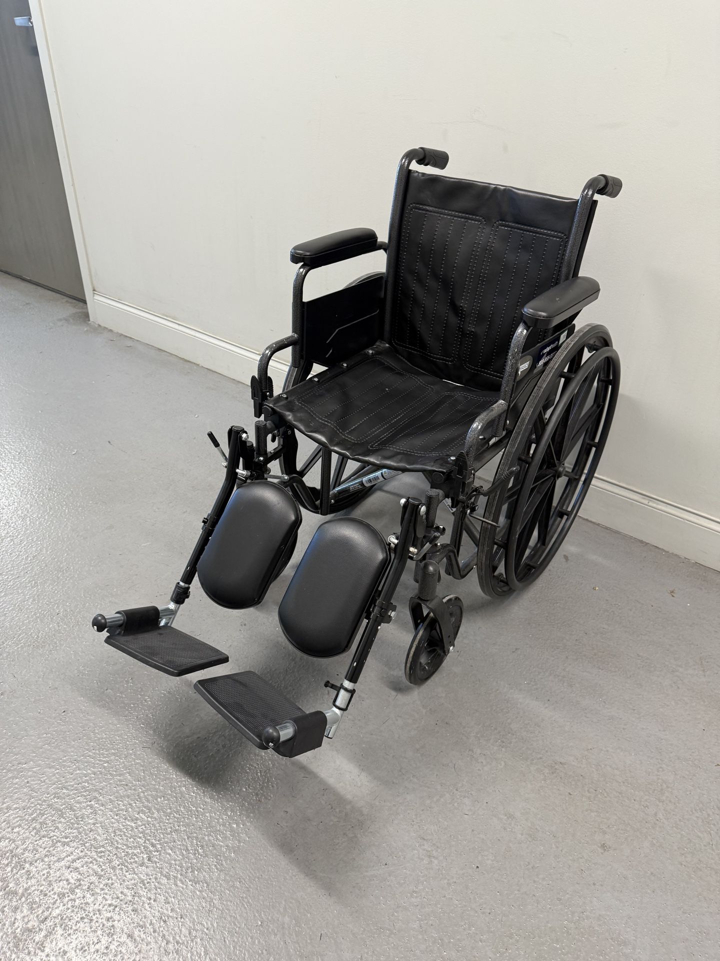 16 x 16” PROBASICS wheelchair Very good condition