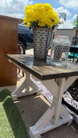 Table H25”L36”w22”