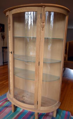 Rounded Glass Curio Cabinet