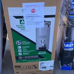 40 Gallon Gallon Natural Gas Water Heater New!!