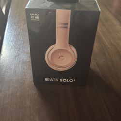 Beats by Dre Solo3 Wireless Headphones - Rose Gold