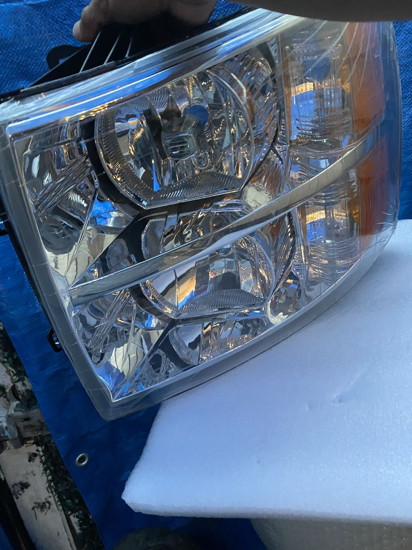 2007-2014 Chevrolet Headlights New 