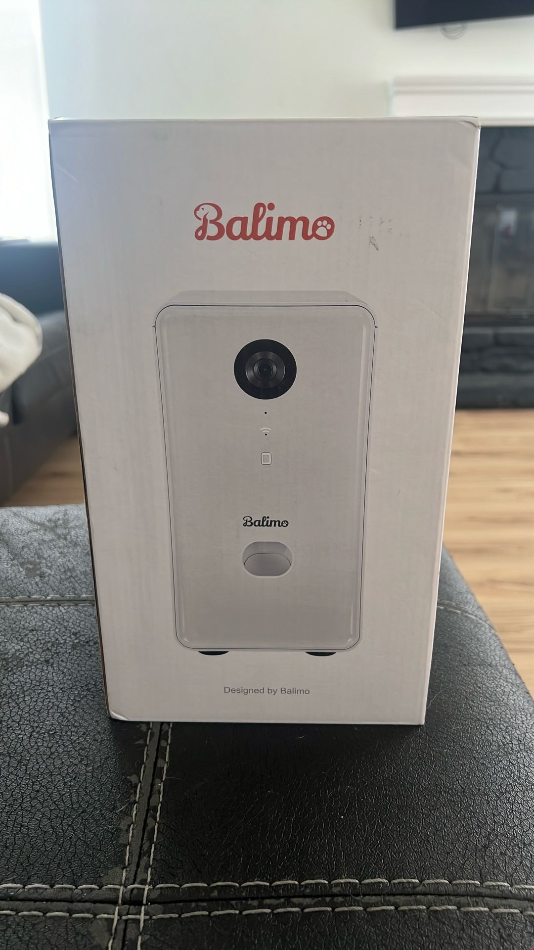 Brand New Balimo Smart Pet Life Feeder With Camera