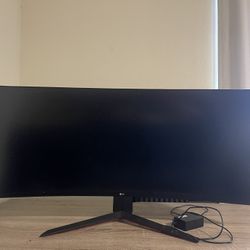 LG ULTRAWIDE GAMING MONITOR