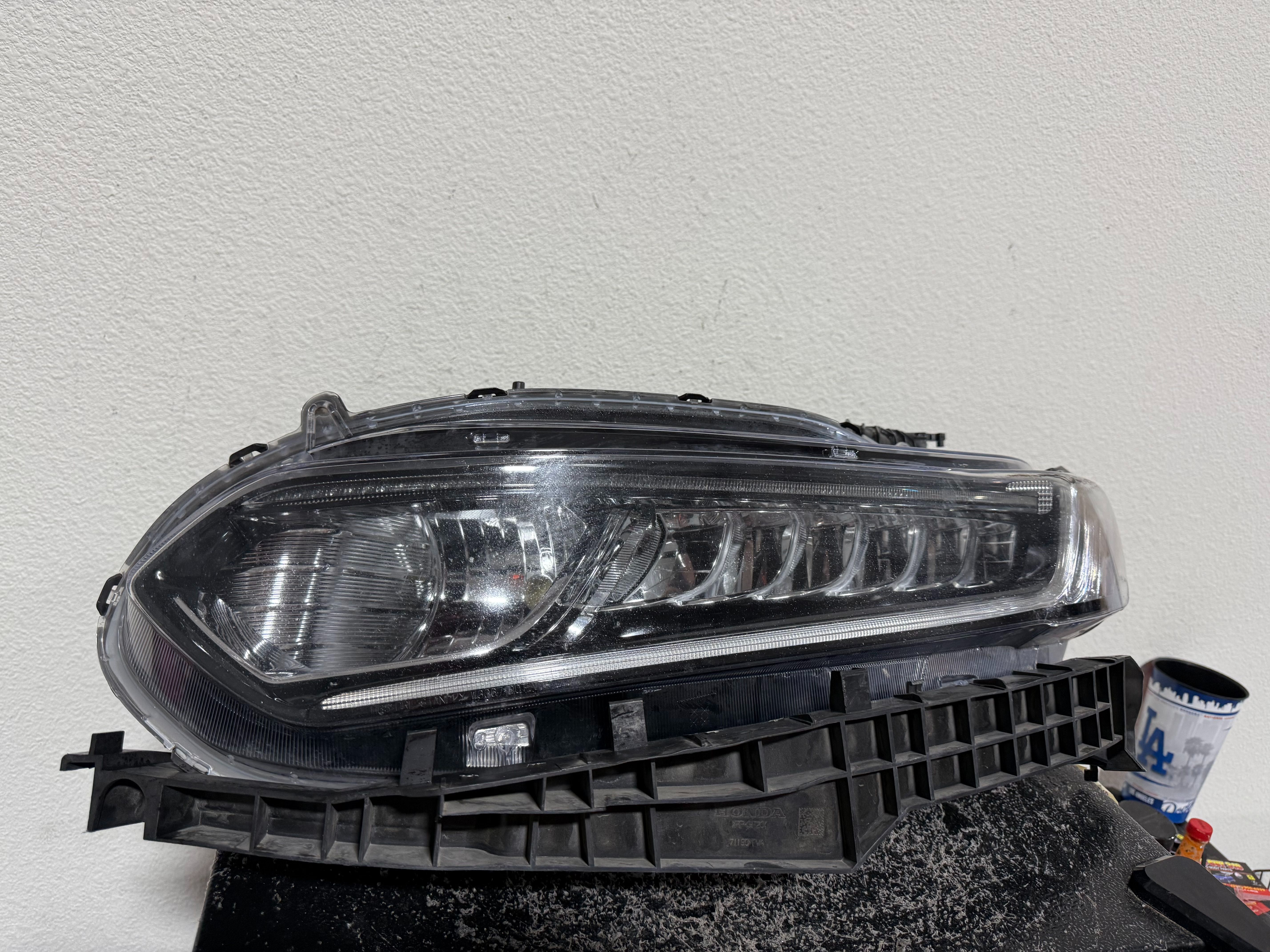 HONDA ACCORD LEFT HEADLIGHT 2019