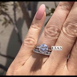 New 18k White Gold Wedding Ring Set 