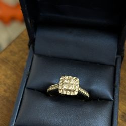 14K Gold Diamond Engagement Ring TCW=1.50 Carats F-VS2 Size 8 Value: 6,500