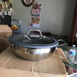 Cáusela Con Tapa De Silicon Y Amtiadherente