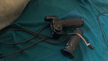 Electric Bike Throttle Grip and brakes