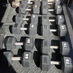  SAVE $$ & BLACK FRIDAY.  Hex Dumbells SET  75s To 100s. Delivery For Extra

( 1050 POUNDS TOTAL)$900 

NOT SOLD SEPARATELY 
