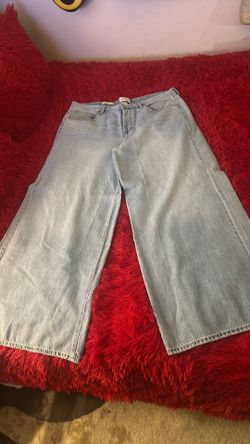 Wide wide, baggy jeans