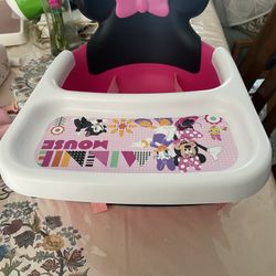 Minnie Mouse Booster Seat