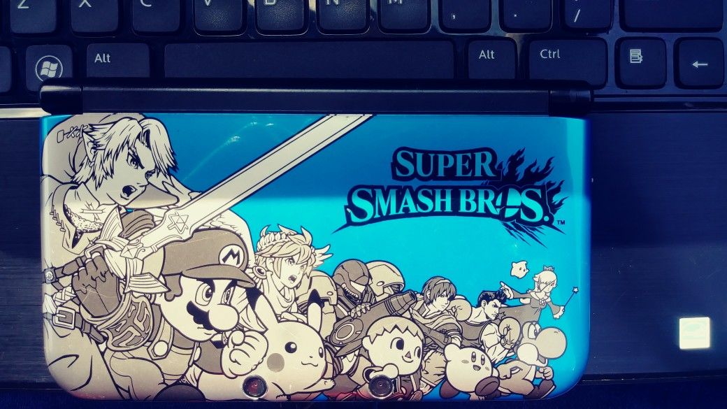 Nintendo 3DS XL Super Smash Bros Edition (Sapphire)