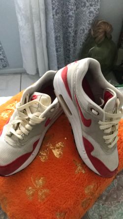 NIKE AIRMAX TENNIS SHOES FOR MEN