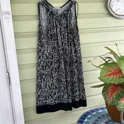 Ladies Dress Size 14