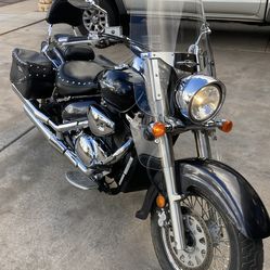 2006 Suzuki Boulevard C50T 800