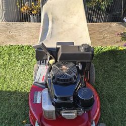 Toro Commercial Kawasaki 21" Self-Propelled Lawn Mower 