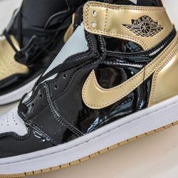 Air Jordan AJ1 ComplexCon Gold To Black Gold