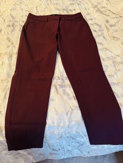 White House Black Market Pants Market slim ankle pants size 10. New without tags. Color rich plum. Perfect for Christmas.