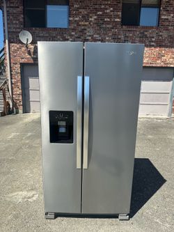 Whirlpool 25 Cu ft 36” Refer