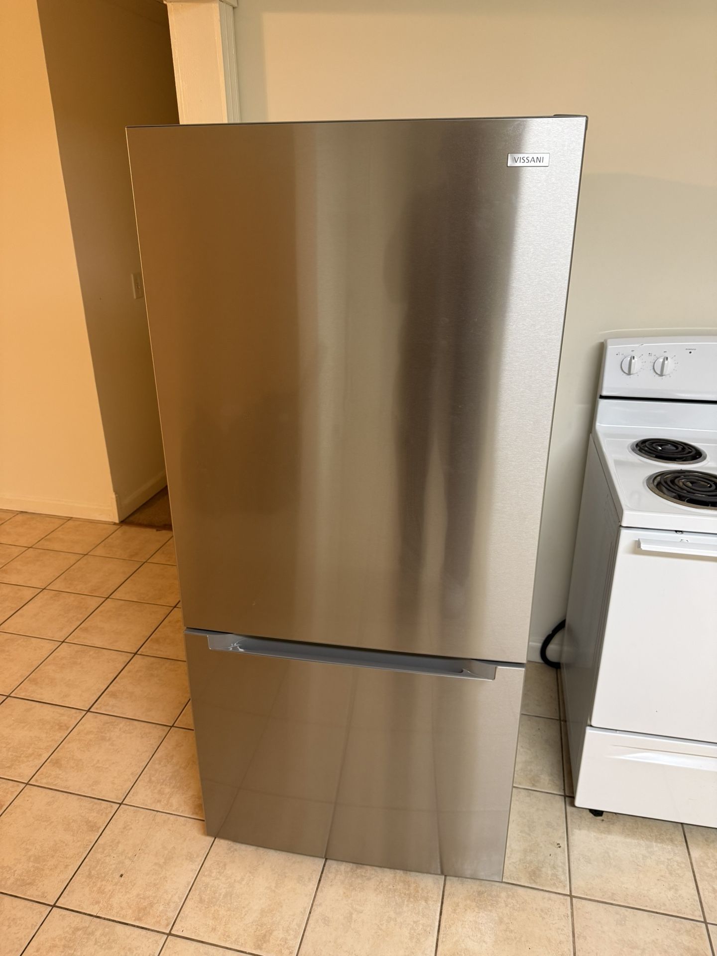 Bottom Freezer Refrigerator