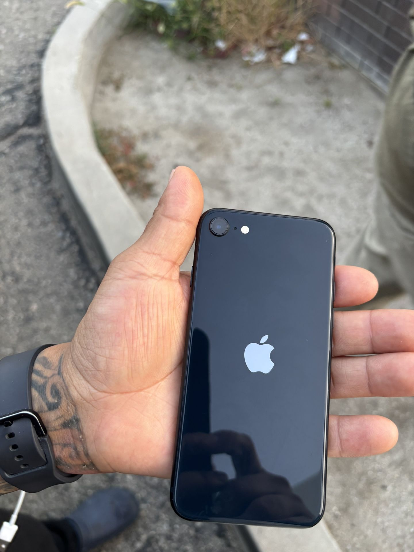 IPhone SE 64gb (Metro Pc)
