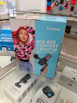 Canon EOS R50 content creator kit