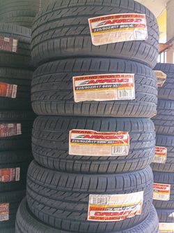 225 50 17 Arroyo Tires Con 50,000 millas de Garantía