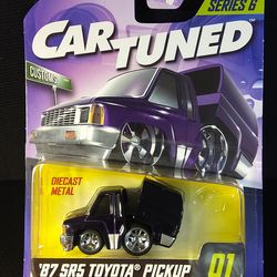 Cartuned Diecast Series 6 87 SR5 Toyota Pickup 01