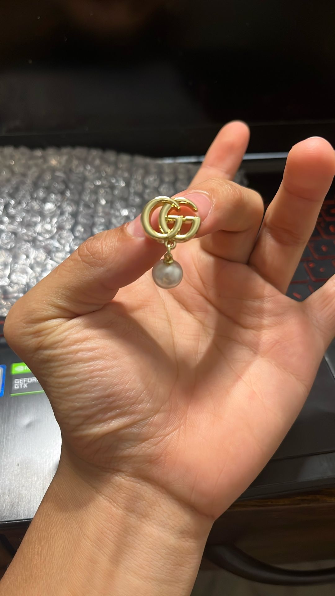 GG Pearl Earrings 15 Pairs