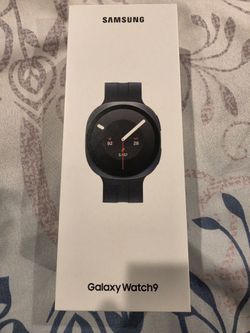 Samsung Galaxy Watch9 44mm Bluetooth – Graphite – Brand New Sealed