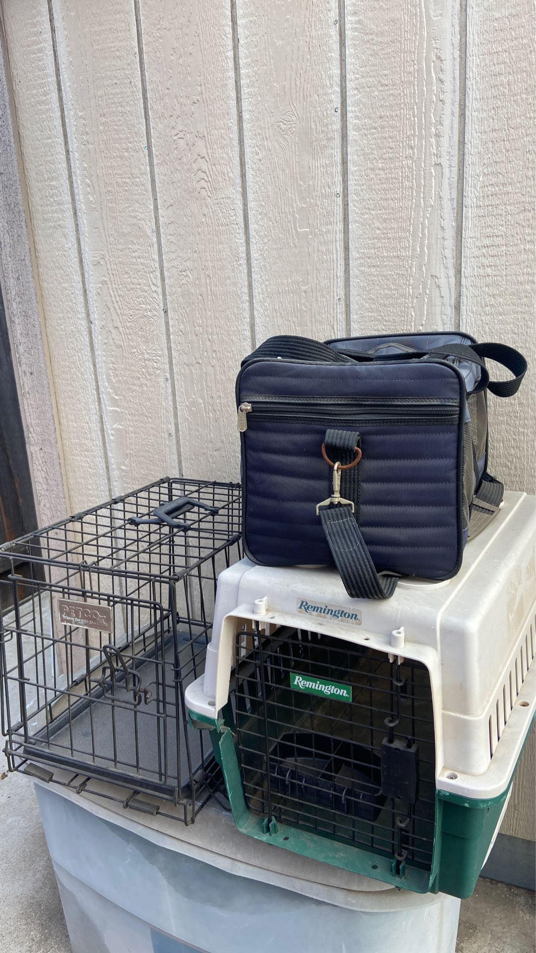 Dog carriers, kennel