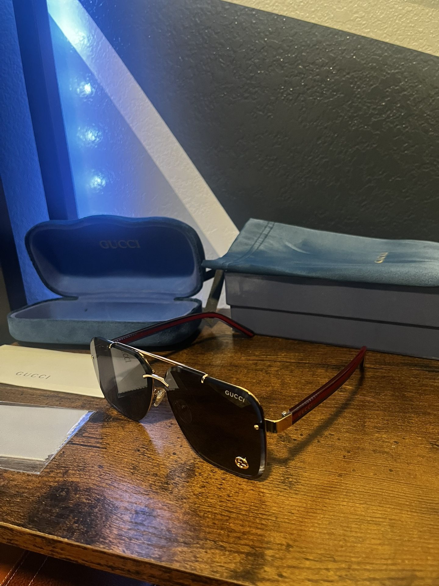 GUCCI Sunglasses