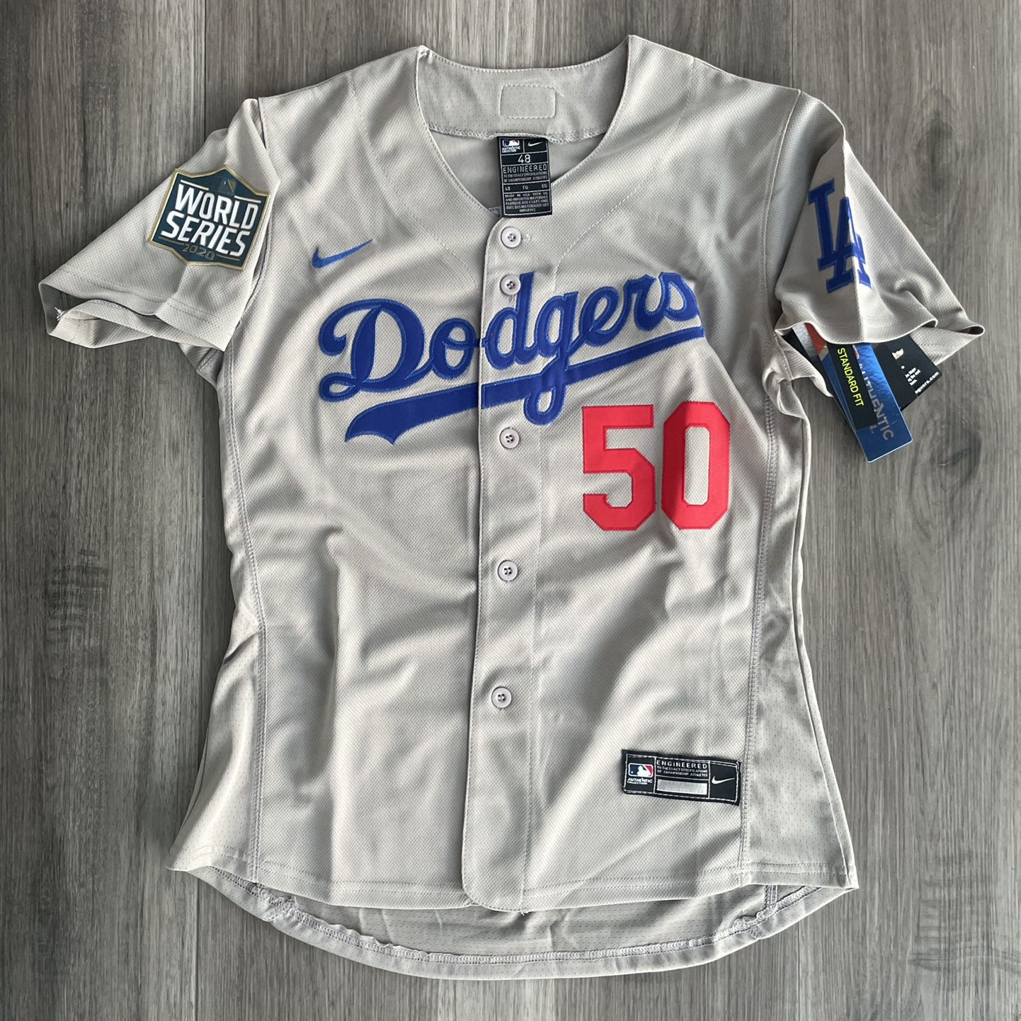 Dodgers women Jersey Size: L Mookie Betts for Sale in Ontario, CA