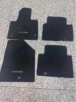 2022 Hyundai Santa Fe mats set