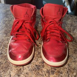 Women’s Jordan 1 SE