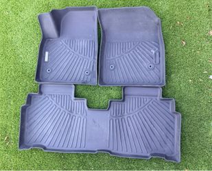 Cadillac Lyriq all weather floor mat