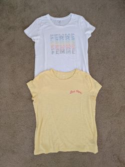 2 Gap Favorite Tees Womens Size L T-Shirts~New~Price Includes Both T-Shirts