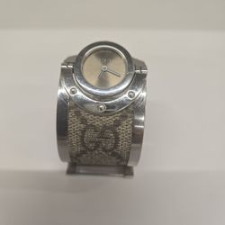 Gucci Twirl Women's Watch