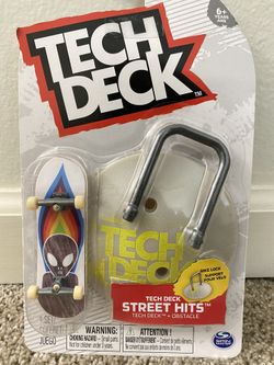 Tech Deck Street Hits + Obstacle Bike Lock Toy Finger Board Stocking Stuffer Christmas Gift