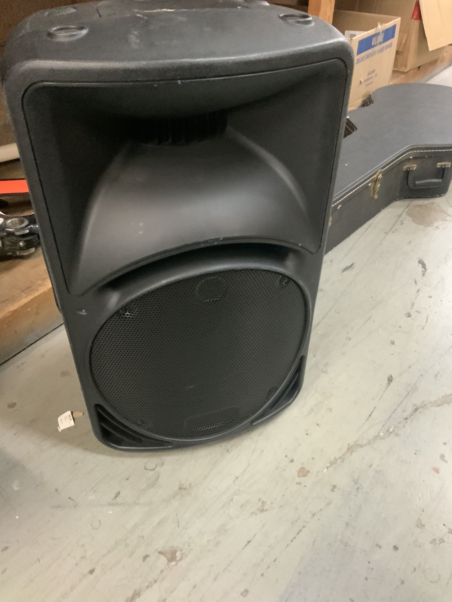 Mackie SRM450 Powered Speaker 1000 Watts 12” With Cords