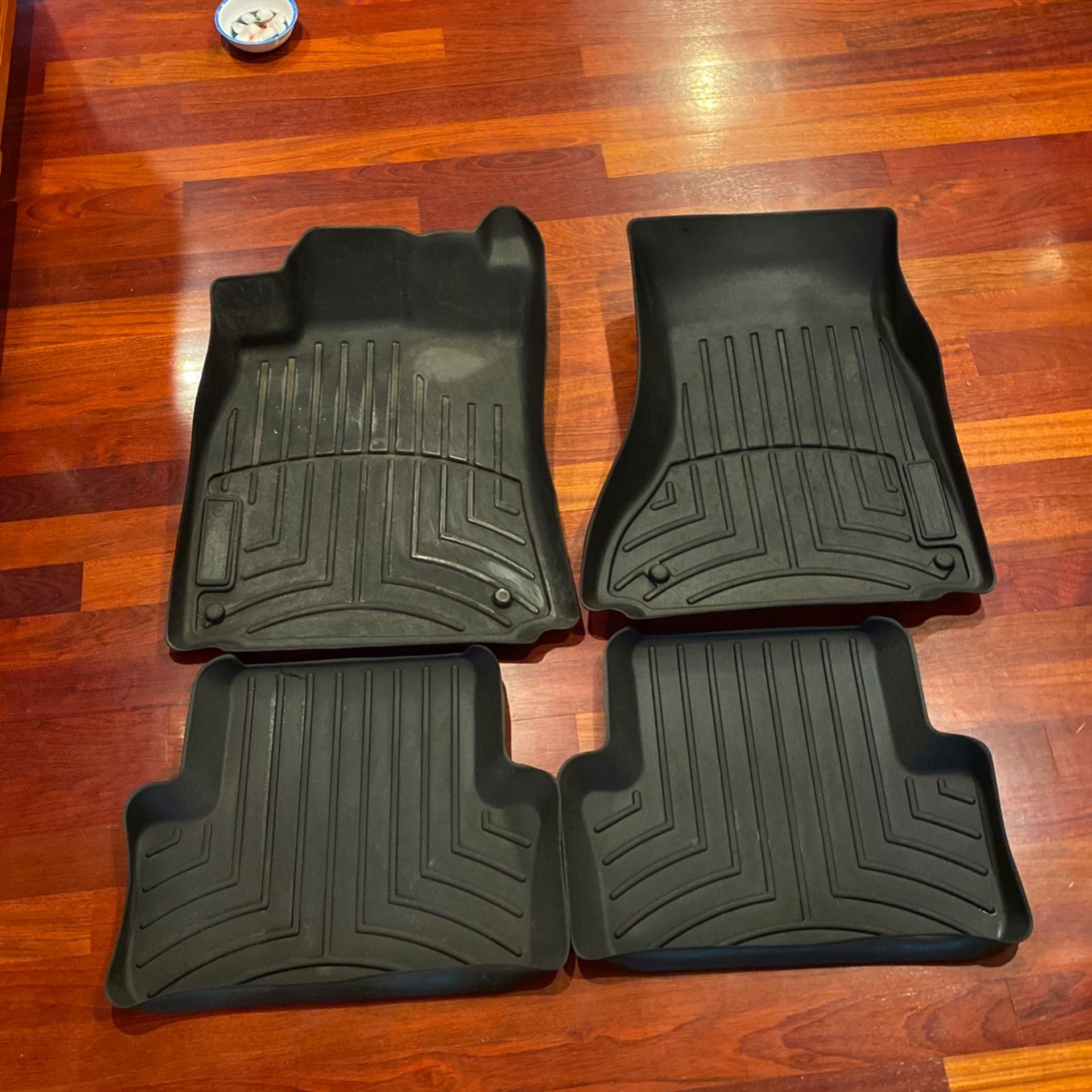 Weathertech Floorliners Floormats Audi A4 / S4 Sedan 2009 - 2016 (B8)