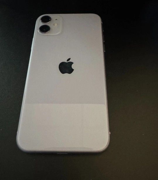iPhone 11 and iPhone X
