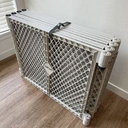 (Pending Pickup) Toddleroo North States Play Yard Baby Pet Fence Play Pen